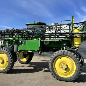 John Deere 4830