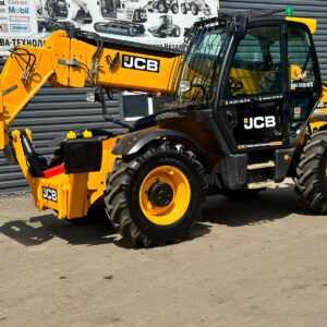 JCB 535-125 2015