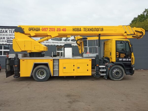 Автовишка телескопічного типу на базі автомобіля IVECO EuroCargo 120