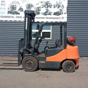  Вилковий навантажувач  DOOSAN 2007року. 